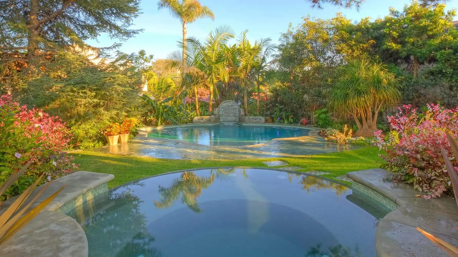 imgi_1_Freeform-Pools-by-Del-Rancho-Pools_F