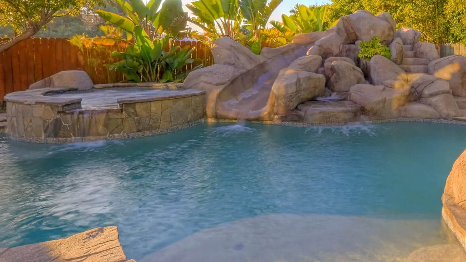 imgi_1_Freeform-Pools-by-Del-Rancho-Pools_G