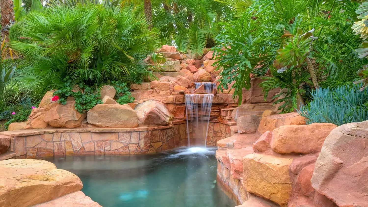 imgi_20_Spa-Water-Feature-by-Del-Rancho-Pools_E