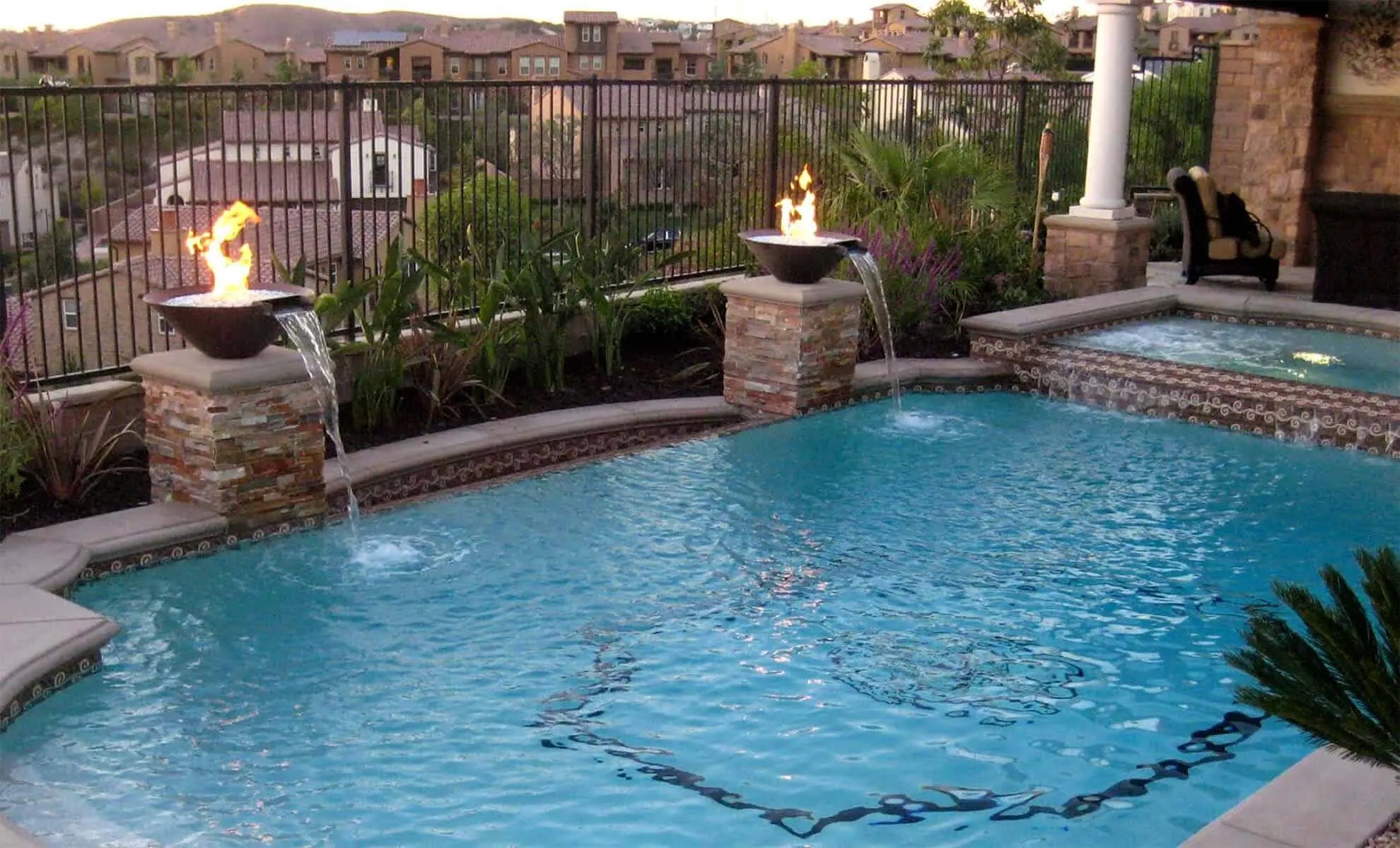 imgi_3_Del-Rancho-Pools-Premiere-Pool-Portfolio-01