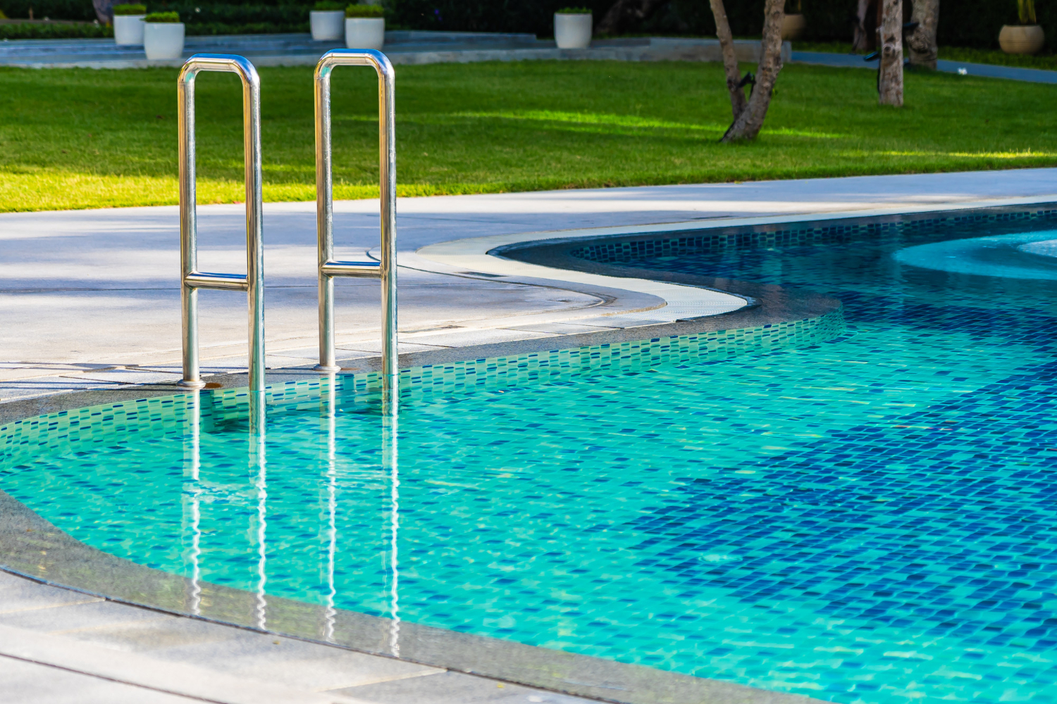 pool repair